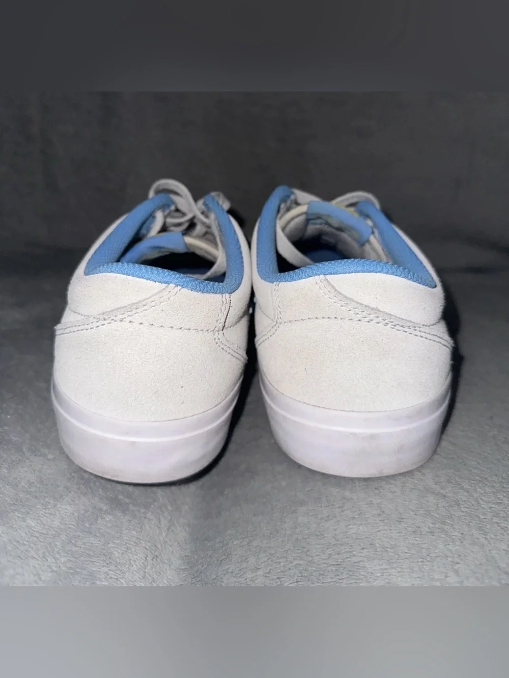 Nike classic low
